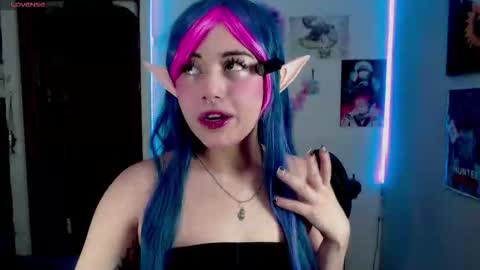 Snapshot of violet_hentai01 chatting on October 27, 10:47 pm Violete Hentai01 online show from October 27, 10:47 pm