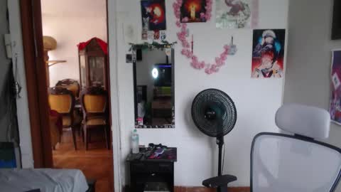 Snapshot of violet_hentai01 chatting on November 4, 5:45 pm Violete Hentai01 online show from November 4, 5:45 pm