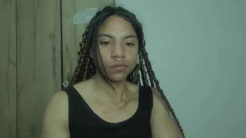 Snapshot of violet_smmithh chatting on December 13, 3:38 am Violet online show from December 13, 3:38 am