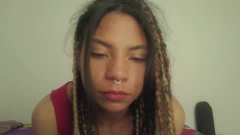 Snapshot of violet_smmithh chatting on February 5, 8:57 pm Violet online show from February 5, 8:57 pm