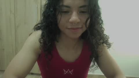 Snapshot of violet_smmithh chatting on February 24, 10:14 pm Violet online show from February 24, 10:14 pm