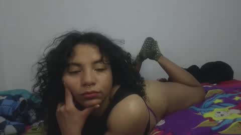 Snapshot of violet_smmithh chatting on September 16, 6:25 am Violet online show from September 16, 6:25 am