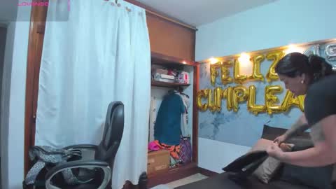 Snapshot of violeta_delavega1 chatting on September 19, 2:35 am Violet online show from September 19, 2:35 am