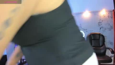 Snapshot of violeta_delavega1 chatting on September 28, 2:17 am Violet online show from September 28, 2:17 am