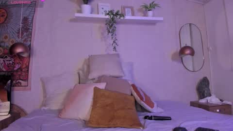 Violeta  online show from February 3, 12:32 pm