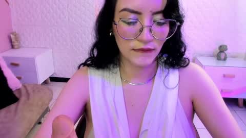     online show from March 30, 10:55 pm