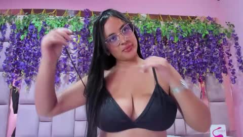 Valentina Hard online show from December 11, 5:53 am