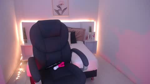 Violeta leon online show from January 11, 3:55 am