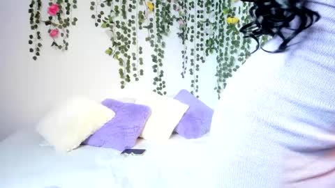 Snapshot of violeta_milleer chatting on March 8, 5:11 pm Violeta online show from March 8, 5:11 pm