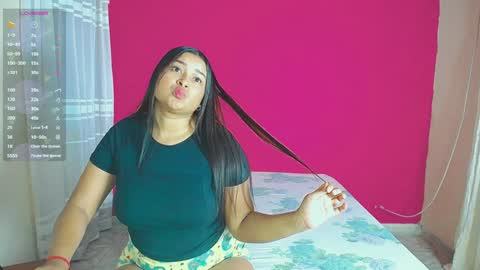 Snapshot of violeta_rouses chatting on January 15, 6:01 am violeta_rouses online show from January 15, 6:01 am