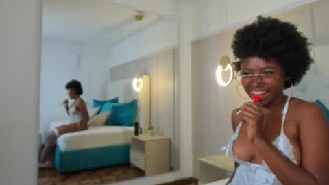 violeta_ruiz_ online show from February 5, 12:31 am