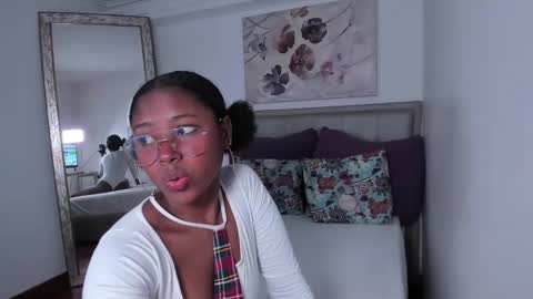 violeta_ruiz_ online show from February 20, 4:57 pm
