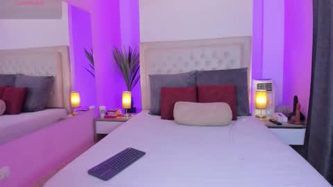 Sofi online show from March 19, 8:24 pm