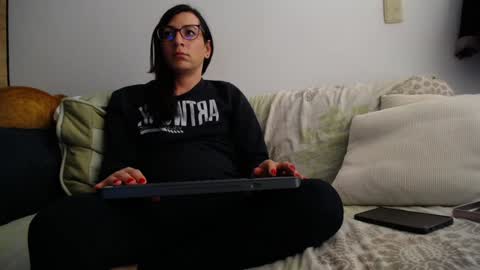 Snapshot of violetagomez_co chatting on February 7, 9:58 pm Violeta Gmez online show from February 7, 9:58 pm