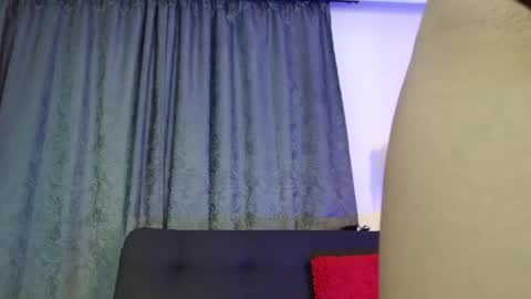 Snapshot of violetarainn chatting on September 29, 4:12 pm Violeta online show from September 29, 4:12 pm