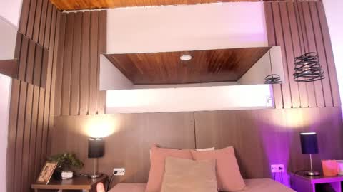 Snapshot of violetcarson_ chatting on September 26, 1:59 pm Violet online show from September 26, 1:59 pm