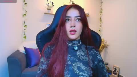 violeth_rosse_ online show from April 15, 2:07 am