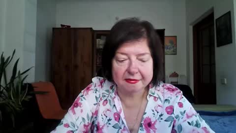 violetpulse online show from October 31, 9:32 am