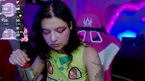   online show from October 28, 7:05 pm