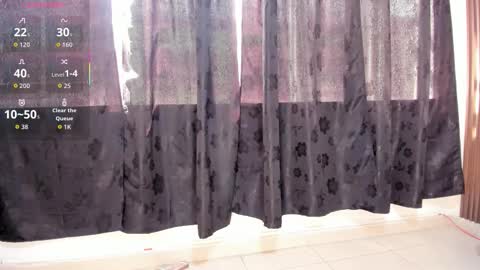 Violet Rose online show from January 17, 7:50 pm