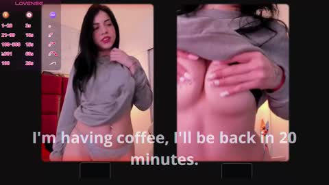 Snapshot of violetsmith_3 chatting on October 14, 11:22 am Violeta online show from October 14, 11:22 am