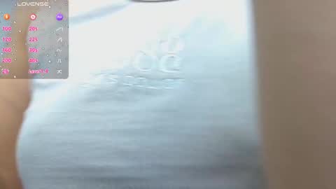 Snapshot of violett_froz chatting on January 31, 7:29 pm Violeta froz online show from January 31, 7:29 pm