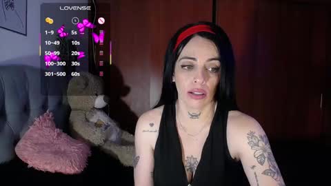 Snapshot of violett_hottie chatting on September 10, 5:40 am violett Independent model online show from September 10, 5:40 am