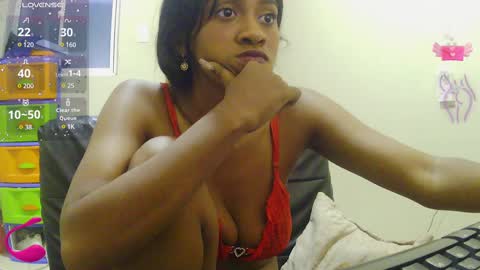 violett online show from March 12, 10:39 pm