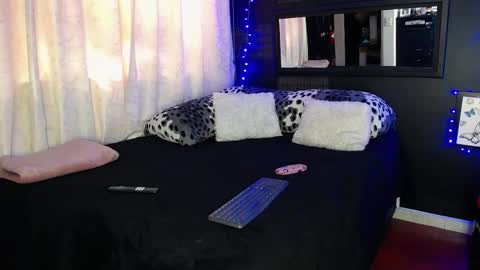 violetta_afrodita online show from December 3, 2:48 pm