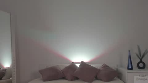 violetta_finch online show from January 31, 8:32 am