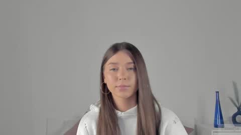 violetta_finch online show from February 26, 12:47 pm