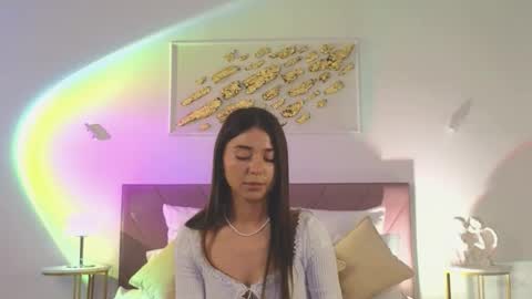 violetta_finch online show from December 4, 10:35 am