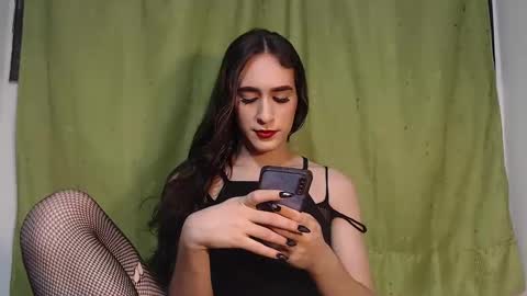 Princess Violet Valerious Follow me IGX violetvalerious online show from March 2, 1:36 am