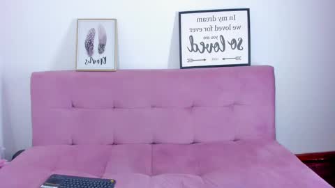 ViolettaBaker online show from January 30, 4:55 pm