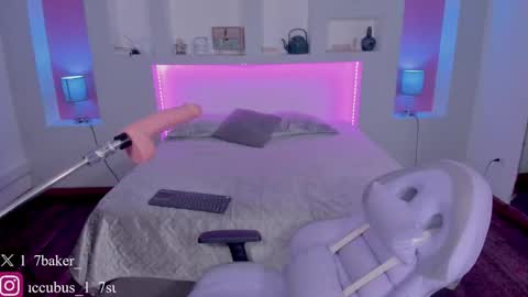 ViolettaBaker online show from March 10, 10:34 pm