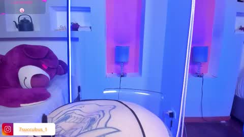 ViolettaBaker online show from February 24, 7:34 pm