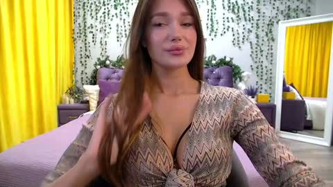 ViolettaCosmo online show from December 15, 10:26 pm
