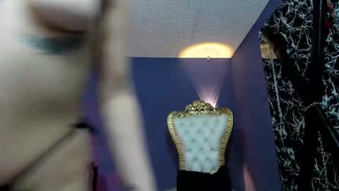 Snapshot of violettamidnight chatting on October 26, 3:34 am Violetta online show from October 26, 3:34 am