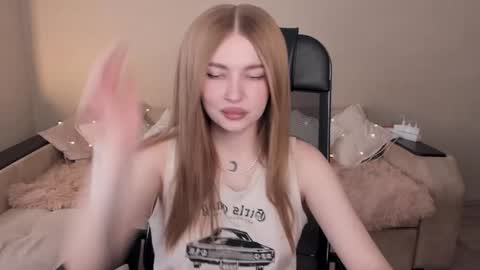 ViolettaOtis online show from February 7, 11:23 am