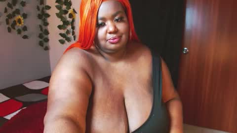 Snapshot of violette_plus chatting on January 15, 10:02 pm Call me valeria online show from January 15, 10:02 pm