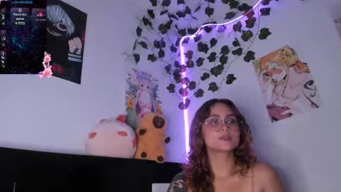 Violette  online show from January 24, 10:08 pm