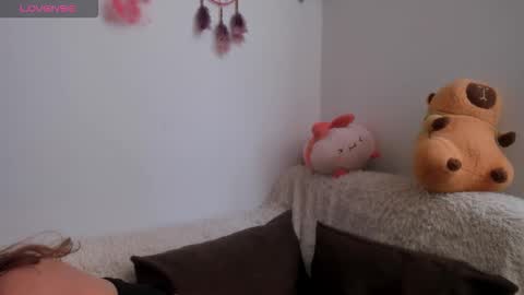 Snapshot of violetteramirez01 chatting on November 16, 4:45 pm Violette online show from November 16, 4:45 pm