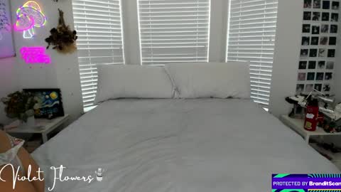 Violet Flowers online show from April 8, 5:24 pm