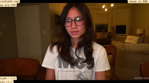 Snapshot of violishh chatting on September 26, 12:36 am follow me on twitter violishh and ig violishh  online show from September 26, 12:36 am