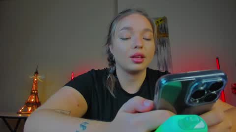 Violla online show from February 6, 9:22 am