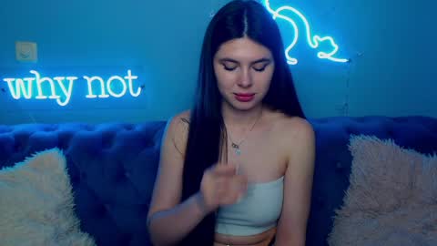 viollinalv online show from April 4, 4:48 pm