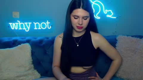 viollinalv online show from April 6, 4:46 am