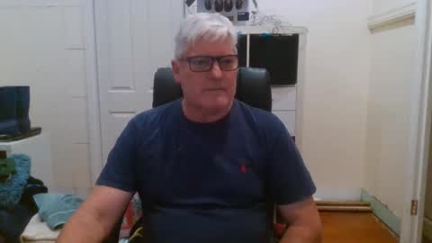 viper654321 online show from December 9, 6:12 am