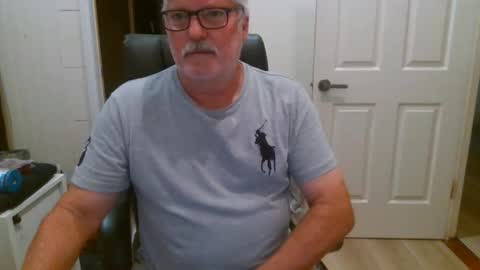 viper654321 online show from November 15, 12:41 am