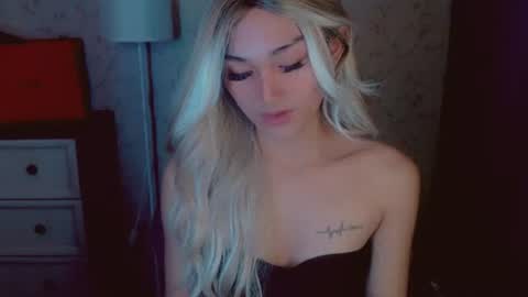 Pearl online show from February 19, 2:07 am